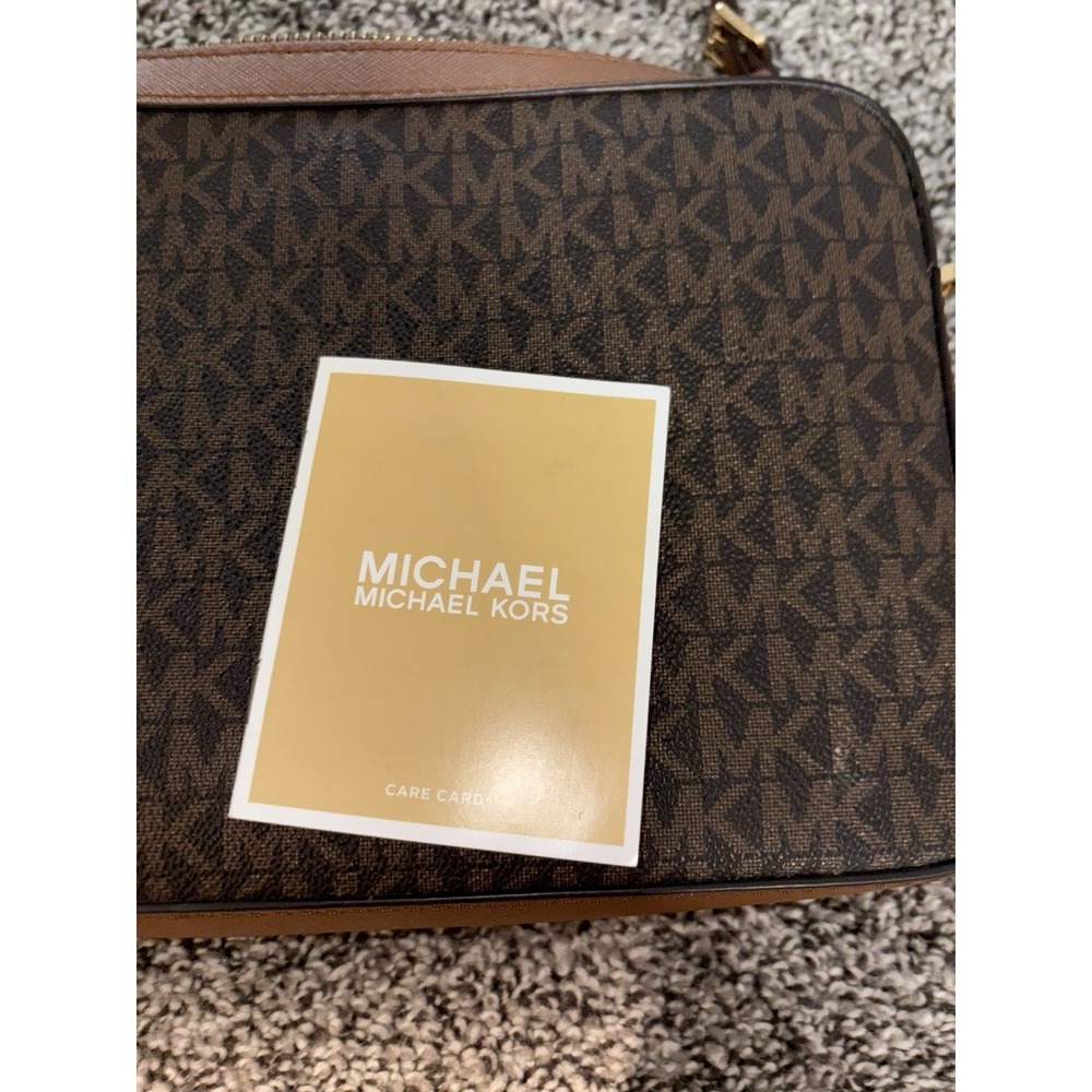 Michael Kors Jet Set Signature Brown Crossbody Bag - Picture 3 of 9